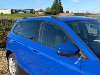 Skoda Karoq 1.0 TSI GPF SE Technology SUV 5dr Petrol Manual Euro 6 (s/s) (11