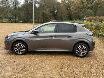 Peugeot 208 1.2 PureTech Allure Premium + Hatchback 5dr Petrol Manual Euro 6