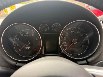 Audi TT 3.2 TFSI V6 S line Coupe 3dr Petrol S Tronic quattro Euro 4 (250