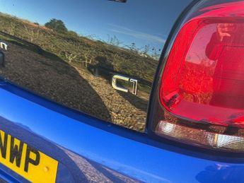 Citroen C1 1.0 VTi Shine Hatchback 5dr Petrol Manual Euro 6 (s/s) (72 ps)