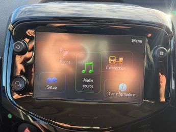 Citroen C1 1.0 VTi Shine Hatchback 5dr Petrol Manual Euro 6 (s/s) (72 ps)