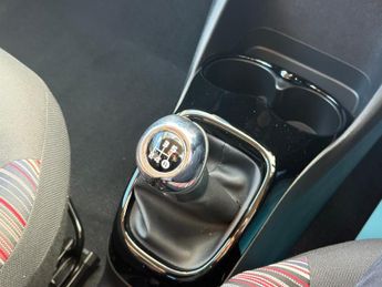 Citroen C1 1.0 VTi Shine Hatchback 5dr Petrol Manual Euro 6 (s/s) (72 ps)