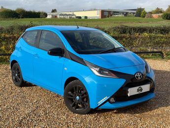 Toyota AYGO 1.0 VVT-i x-cite Hatchback 5dr Petrol x-shift Euro 6 (68 ps)