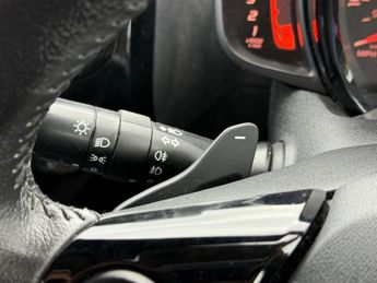 Toyota Aygo 1.0 VVT-i x-cite Hatchback 5dr Petrol x-shift Euro 6 (68 ps)