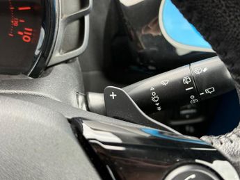 Toyota Aygo 1.0 VVT-i x-cite Hatchback 5dr Petrol x-shift Euro 6 (68 ps)