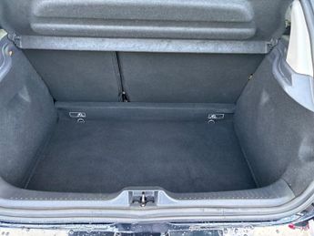 Renault Clio 1.5 dCi Dynamique S Nav Hatchback 5dr Diesel EDC Euro 6 (s/s) (9