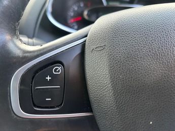 Renault Clio 1.5 dCi Dynamique S Nav Hatchback 5dr Diesel EDC Euro 6 (s/s) (9