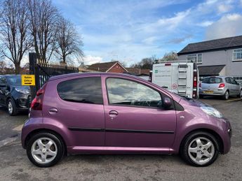 Peugeot 107 1.0 12V Allure Hatchback 5dr Petrol 2 Tronic Euro 5 (68 ps)
