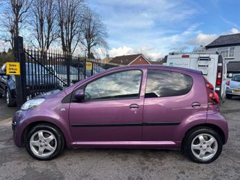Peugeot 107 1.0 12V Allure Hatchback 5dr Petrol 2 Tronic Euro 5 (68 ps)