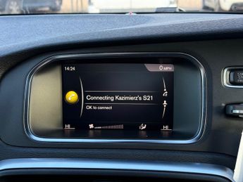 Volvo V40 2.0 D2 R-Design Edition Hatchback 5dr Diesel Manual Euro 6 (s/s)