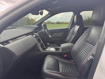 Land Rover Discovery Sport D180 R-DYNAMIC S 7 SEATS