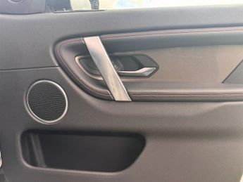 Land Rover Discovery Sport D180 R-DYNAMIC S 7 SEATS