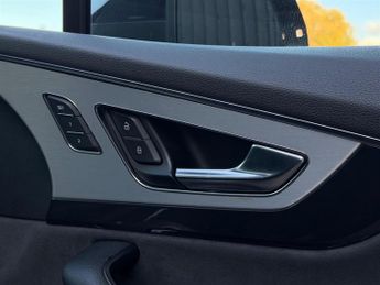 Audi Q7 3.0 TDI V6 S line Tiptronic quattro Euro 6 (s/s) 5dr