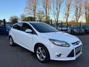 Ford Focus 1.6 TDCi Zetec Hatchback 5dr Diesel Manual Euro 5 (s/s) (115 ps)