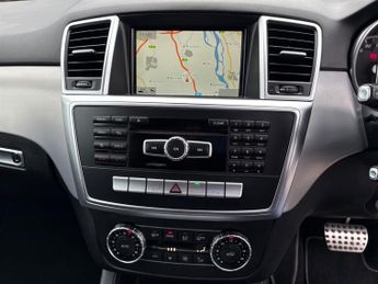 Mercedes AMG ML350 BLUETEC  SPORT
