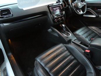 Volkswagen Scirocco 2.0 TDI BlueMotion Tech R-Line Hatchback 3dr Diesel DSG Euro 6 (