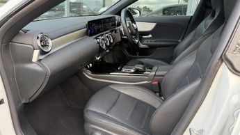 Mercedes CLA180 1.3 AMG Line (Premium) Coupe 7G-DCT Euro 6 (s/s) 4dr