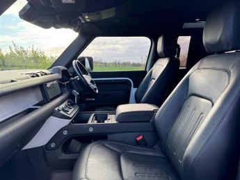 Land Rover Defender 90 S D200 MODIFIED BY URBAN AUTOMOTIVE