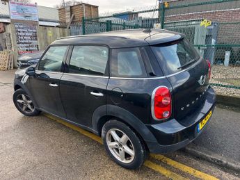 MINI Countryman One