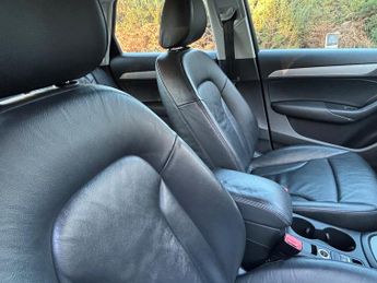 Audi Q3 2.0 TDI SE SUV 5dr Diesel S Tronic quattro Euro 5 (s/s) (177 ps)