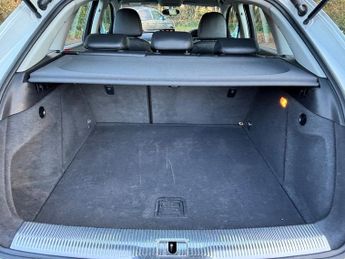 Audi Q3 2.0 TDI SE SUV 5dr Diesel S Tronic quattro Euro 5 (s/s) (177 ps)