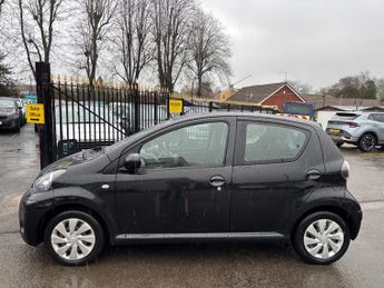 Toyota Aygo 1.0 VVT-i Ice Hatchback 5dr Petrol MultiMode Euro 5 (67 ps)