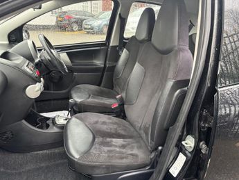 Toyota Aygo 1.0 VVT-i Ice Hatchback 5dr Petrol MultiMode Euro 5 (67 ps)