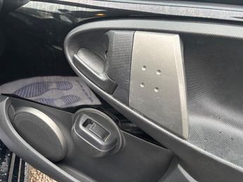 Toyota Aygo 1.0 VVT-i Ice Hatchback 5dr Petrol MultiMode Euro 5 (67 ps)