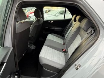 Volkswagen ID.3 Pro Performance 58kWh Life Hatchback 5dr Electric Auto (204 ps)