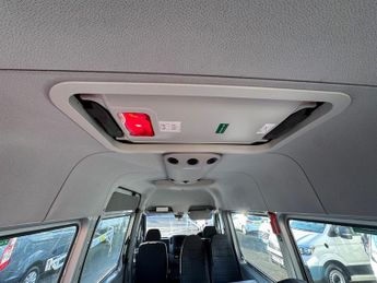 Mercedes Sprinter 2.1 516 CDi Minibus 4dr Diesel Automatic RWD L2 (163 bhp)