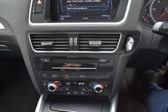 Audi Q5 2.0 TDI S line Plus SUV 5dr Diesel S Tronic quattro Euro 6 (s/s)