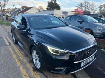 Infiniti Q30 Business Executive D Semi-Auto