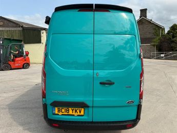 Ford Transit Custom 320 CUSTOM TREND AUTO CAMPER VAN