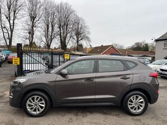 Hyundai Tucson 1.7 CRDi Blue Drive SE Nav SUV 5dr Diesel DCT Euro 6 (s/s) (141 