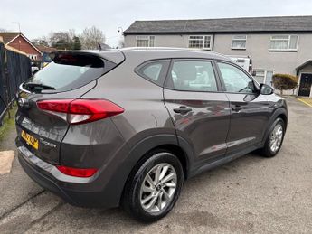 Hyundai Tucson 1.7 CRDi Blue Drive SE Nav SUV 5dr Diesel DCT Euro 6 (s/s) (141 