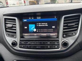 Hyundai Tucson 1.7 CRDi Blue Drive SE Nav SUV 5dr Diesel DCT Euro 6 (s/s) (141 