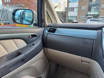 Toyota Alphard TOYOTA ALPHARD E FOUR PETROL HYBRID 2.4L AUTO, 7 SEATER, 5DR, UL