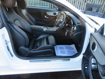 Mercedes C220d C220 D AMG LINE AUTO