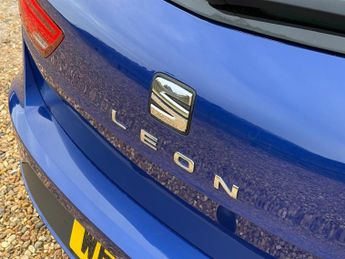 SEAT Leon 2.0 TSI FR Sport ST 5dr Petrol DSG Euro 6 (s/s) (190 ps)