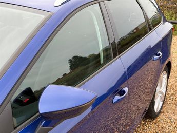 SEAT Leon 2.0 TSI FR Sport ST 5dr Petrol DSG Euro 6 (s/s) (190 ps)