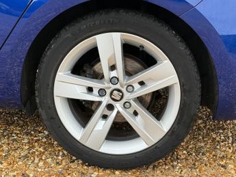SEAT Leon 2.0 TSI FR Sport ST 5dr Petrol DSG Euro 6 (s/s) (190 ps)