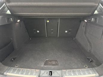 Jaguar F-Pace 2.0 D180 Prestige Auto Euro 6 (s/s) 5dr