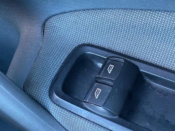 Ford Fiesta 1.25 Style Hatchback 3dr Petrol Manual (133 g/km, 81 bhp)