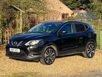 Nissan Qashqai 1.6 dCi Tekna SUV 5dr Diesel Manual 2WD Euro 5 (s/s) (130 ps)