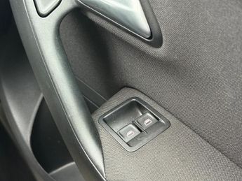 Volkswagen Polo 1.2 TSI BlueMotion Tech SEL Hatchback 3dr Petrol Manual Euro 6 (