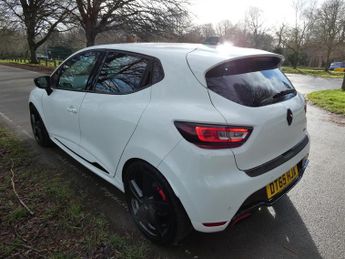 Renault Clio 1.6 TCe Renaultsport Nav Hatchback 5dr Petrol Auto Euro 6 (200 p