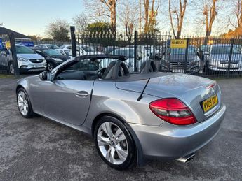 Mercedes SLK 1.8 SLK200K Convertible 2dr Petrol Tiptronic Euro 4 (184 ps)