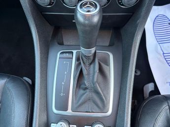 Mercedes SLK 1.8 SLK200K Convertible 2dr Petrol Tiptronic Euro 4 (184 ps)