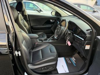 Kia Niro 1.6 GDi 3 SUV 5dr Petrol Hybrid DCT Euro 6 (s/s) (139 bhp)