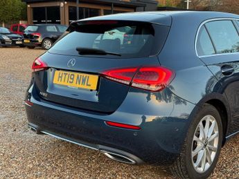 Mercedes A180 1.3 Sport (Executive) Hatchback 5dr Petrol 7G-DCT Euro 6 (s/s) (